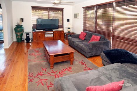 Property photo of 37 Evelyne Avenue Cranbourne VIC 3977
