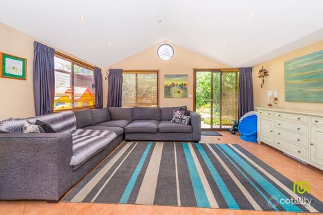 Property photo of 4 Muirhead Place Gowrie ACT 2904