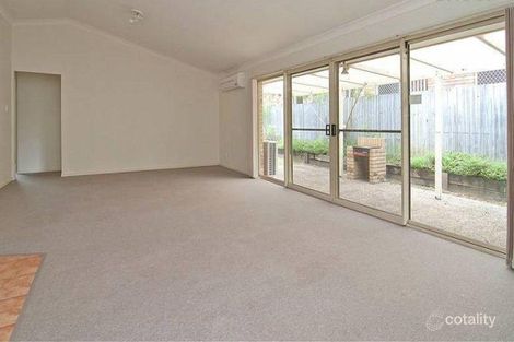 Property photo of 4 Toomba Place Forest Lake QLD 4078
