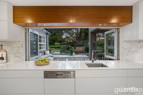 Property photo of 16 Andrew Place North Rocks NSW 2151