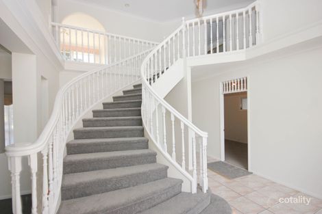 Property photo of 10 Wollundry Place Mermaid Waters QLD 4218