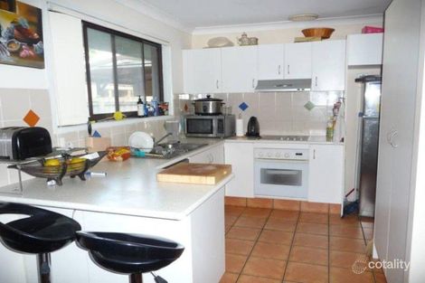 2/42 Howard St, Runaway Bay, QLD 4216