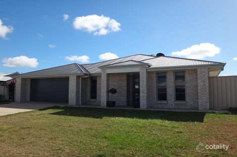 Property photo of 13 Easton Street Emerald QLD 4720
