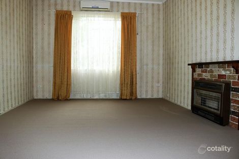Property photo of 118 William Street Young NSW 2594