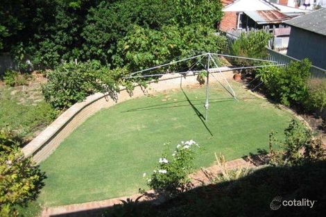 2 LINTON RD, ATTADALE, WA 6156