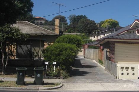 1/70 WINIFRED ST, OAK PARK, VIC 3046