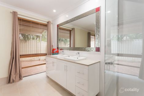 Property photo of 2 Clifton Court Kardinya WA 6163