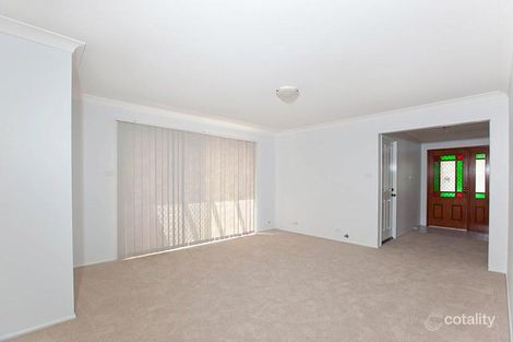 Property photo of 10 Troopers Mews Holsworthy NSW 2173