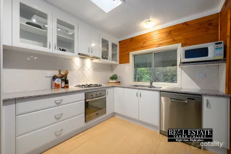 Property photo of 16 Chalet Road Badger Creek VIC 3777