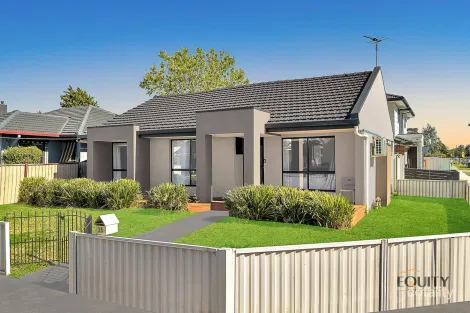 Property photo of 35 Holberry Street Broadmeadows VIC 3047