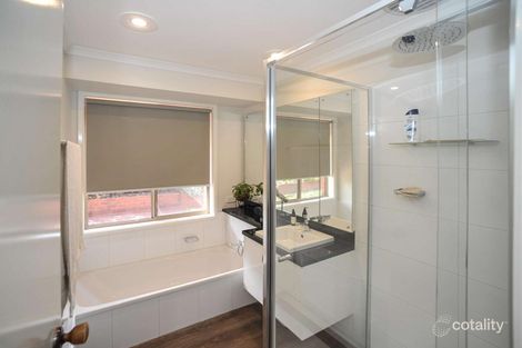 Property photo of 2/4 Payne Street Surrey Hills VIC 3127