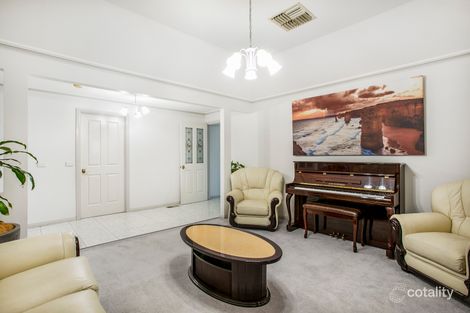 Property photo of 18 Horizon Boulevard Hampton Park VIC 3976