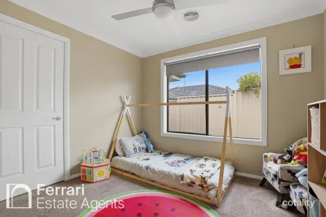 Property photo of 37 Moonstone Drive Orange NSW 2800