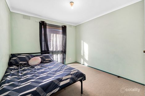 Property photo of 1 Rosalie Avenue Cranbourne VIC 3977