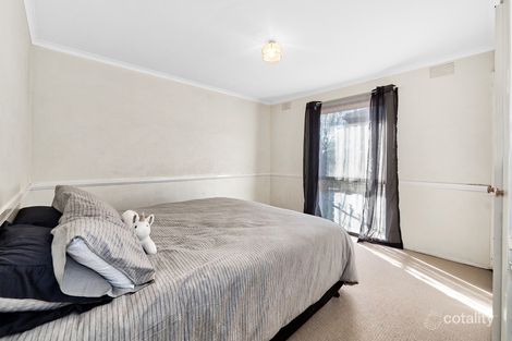 Property photo of 1 Rosalie Avenue Cranbourne VIC 3977