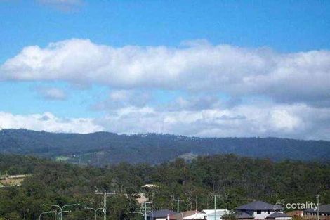 Property photo of 41 Maui Crescent Oxenford QLD 4210