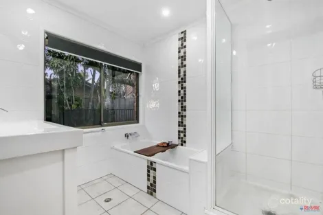 Property photo of 8 Devonshire Drive Alexandra Hills QLD 4161