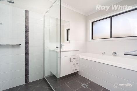 Property photo of 33 Forest Drive Thurgoona NSW 2640