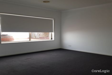 Property photo of 10 Casablanca Court Truganina VIC 3029