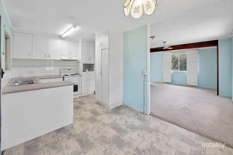 Property photo of 4 Hartog Street Andergrove QLD 4740