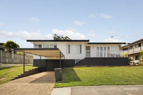 Property photo of 7 Curwen Terrace Chermside QLD 4032