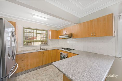 Property photo of 19 Allowrie Road Villawood NSW 2163