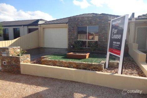 Property photo of 2/5 Aneta Avenue Hillside VIC 3037