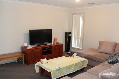 Property photo of 16 College Square Bacchus Marsh VIC 3340