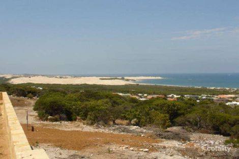 Property photo of 30 Silvery Wave Vista Wandina WA 6530
