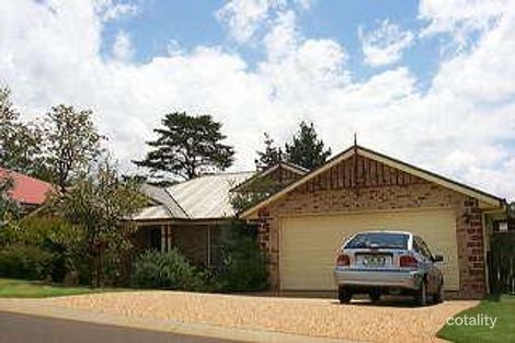 73 Bouganvillea Dr, Middle Ridge, QLD 4350