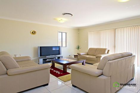 Property photo of 30 Grazier Circuit Pemulwuy NSW 2145