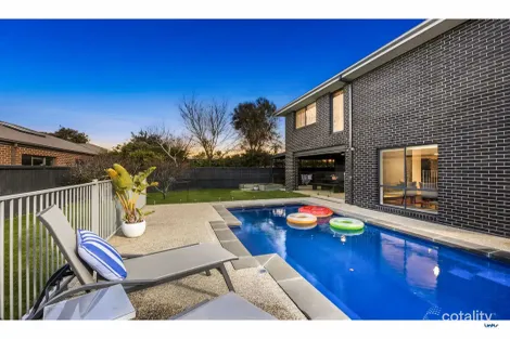 Property photo of 4 Rhagodia Lane Torquay VIC 3228