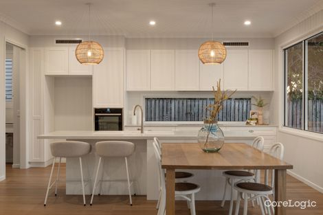 Property photo of 10 Castle Street Fairfield QLD 4103
