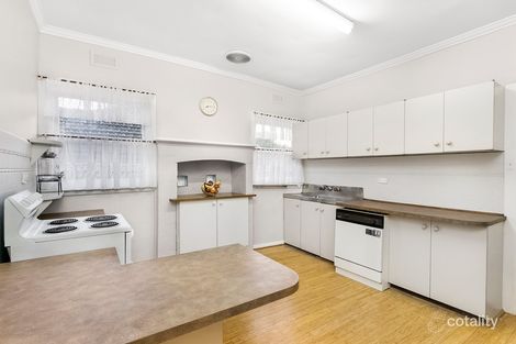 Property photo of 1/185 Henry Street Greensborough VIC 3088