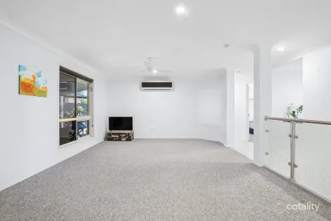 Property photo of 17 Connemara Drive Kawana QLD 4701