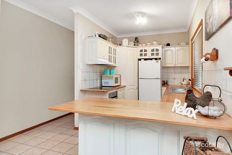 Property photo of 21 Gabbinbar Court Pine Mountain QLD 4306