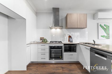 Property photo of 2 Magara Walk Tarneit VIC 3029