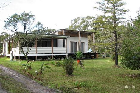 11 Pritchard Ave, Woollamia, NSW 2540