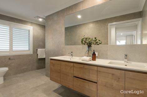 Property photo of 10 Castle Street Fairfield QLD 4103