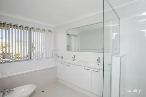 Property photo of 27 Katinka Street Dalyellup WA 6230