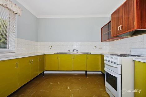 Property photo of 4A Milton Place Orelia WA 6167