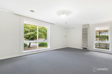 Property photo of 2/11-13 Tennyson Avenue Kilsyth VIC 3137