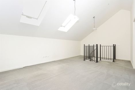 12/12 Mawbey St, Kensington, VIC 3031