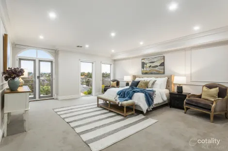 Property photo of 92 Hill Road Balwyn North VIC 3104