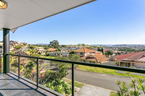 Property photo of 1/6 Collins Way Flinders NSW 2529