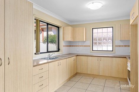 Property photo of 1/6 Collins Way Flinders NSW 2529