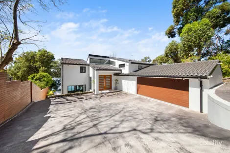 19 Bignell St, Illawong, NSW 2234