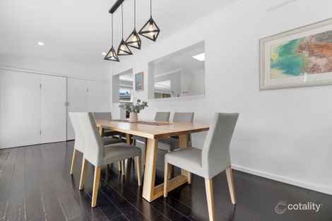 Property photo of 30 Merricks Close Ferntree Gully VIC 3156