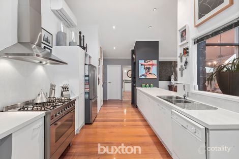 Property photo of 2 Wolsley Street Bentleigh VIC 3204