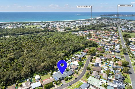 Property photo of 24A Cabbage Tree Palm Crescent Pelican NSW 2281